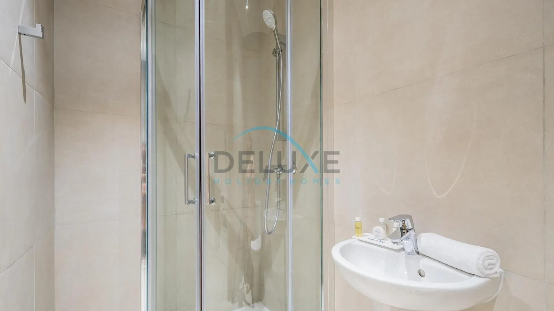 Grand 3Br Aparment At The Address Residences In Jbr By Deluxe Holiday Homes Dubai