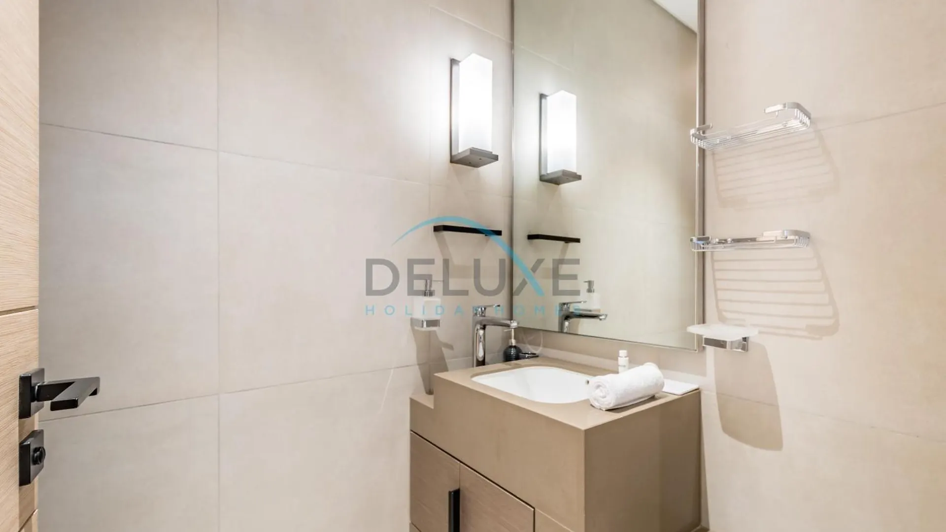 Grand 3Br Aparment At The Address Residences In Jbr By Deluxe Holiday Homes Dubai Apartment